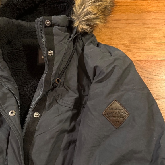 Eddie Bauer womens winter coat - Picture 2 of 6